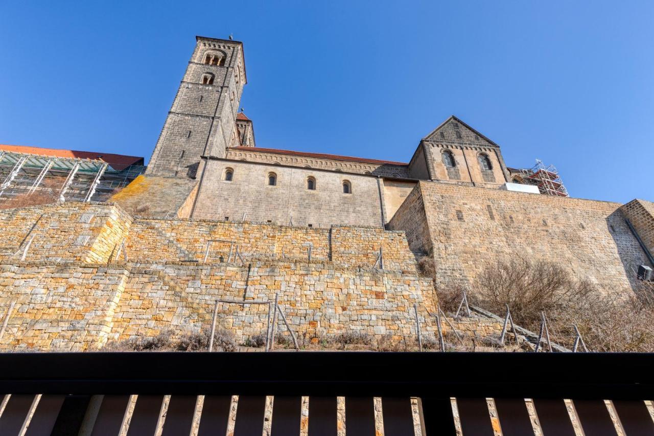Fachwerkhaus Auf Dem Schlossberg Кведлинбург Екстериор снимка